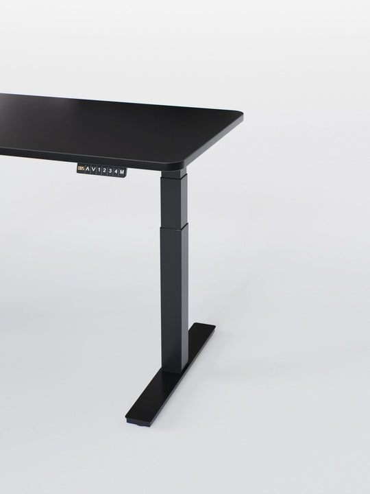 ADVANCEDBASE_AUVA_BLACK_BLACK_CLOSE