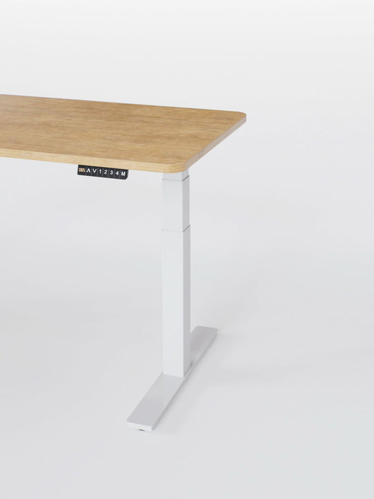 ADVANCEDBASE_AUVA_WHITE_LIGHT_CLOSE