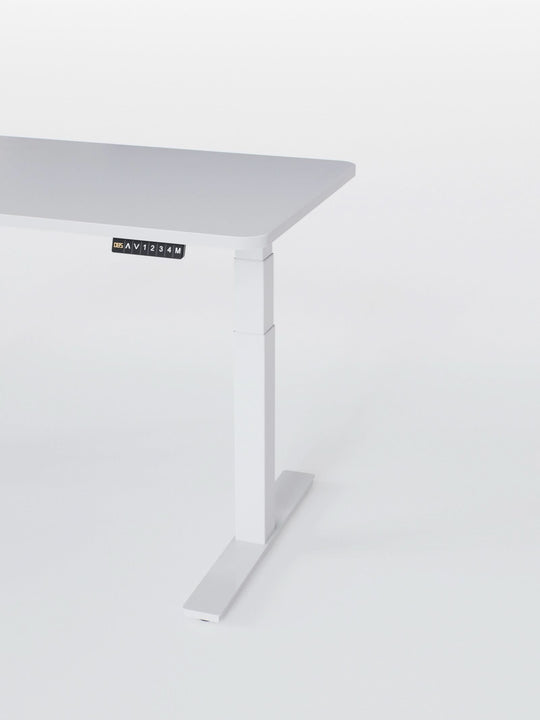 ADVANCEDBASE_AUVA_WHITE_WHITE_CLOSE