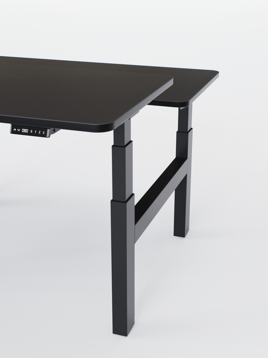 AUMWORLD_DUOGO_AUVA_BLACK_BLACK_CLOSE