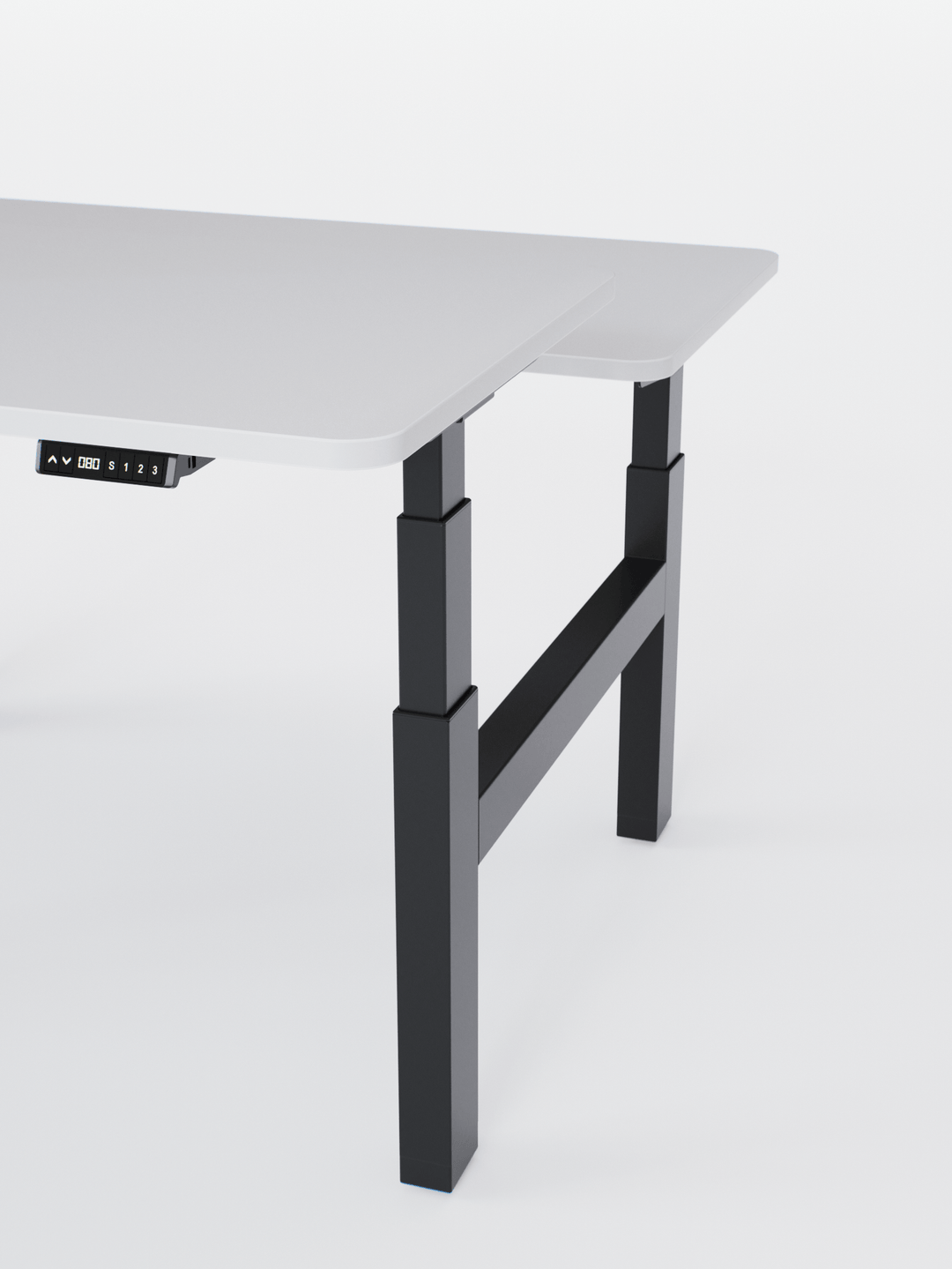 AUMWORLD_DUOGO_AUVA_BLACK_WHITE_CLOSE