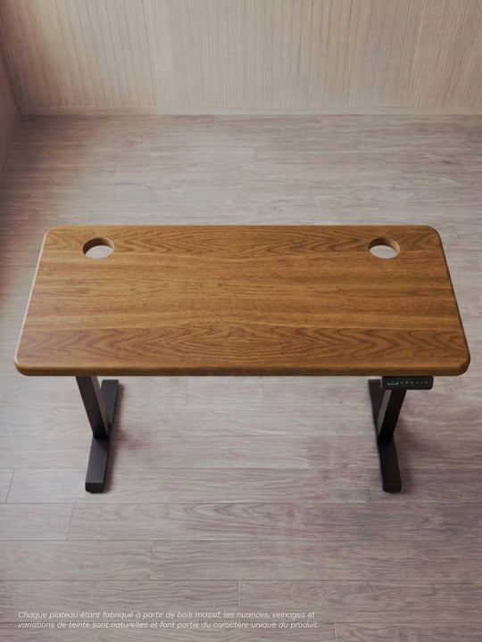 AUM WORLD - Détail des finitions du plateau PREMIUM OAK en chêne massif huilé.