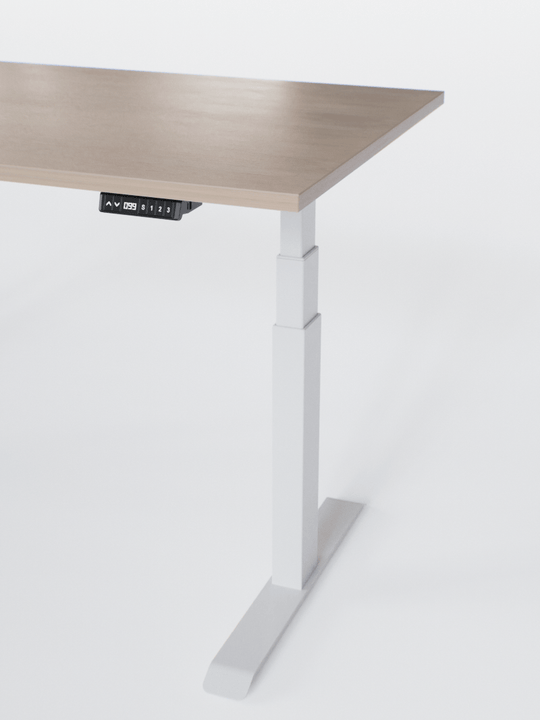 AUM WORLD_Bureau Assis Debout Électrique - ADVANCED LITE GO_Ports USB A_USB C_Blanc_Plateau Bois Clair_Vue Détaillée_Copyrights AUM WORLD_2024
