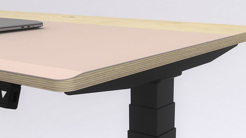 Plateau ergonomique Signature avec passe câble